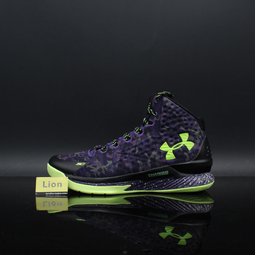 UNDER ARMOUR Curry 1 ⑧