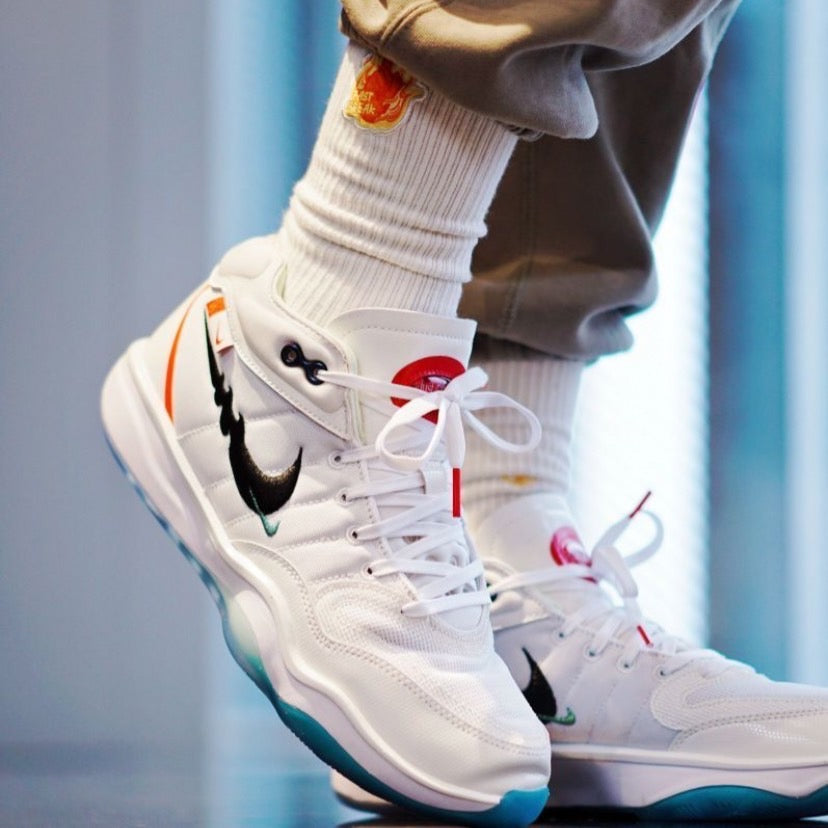 NIKE AIR ZOOM GT HUSTEL 2