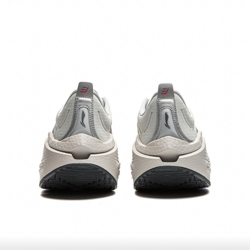 Li-ning Shadow 3