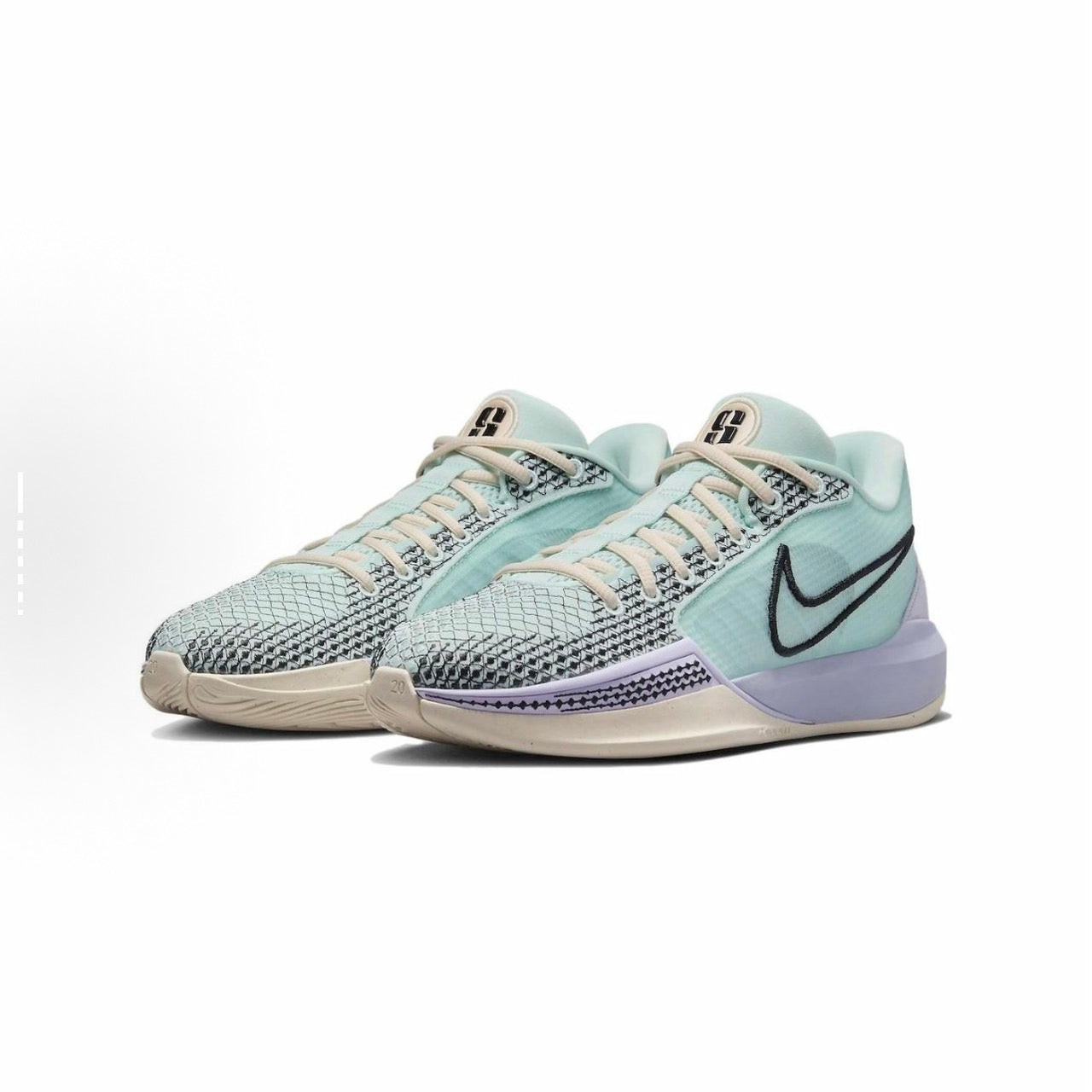 Nike Sabrina 1