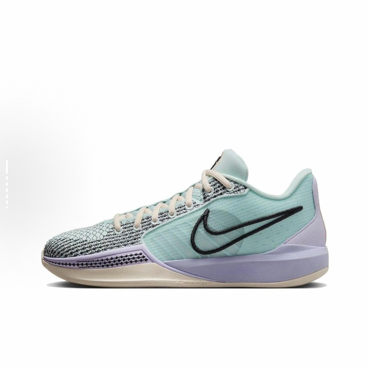 Nike Sabrina 1