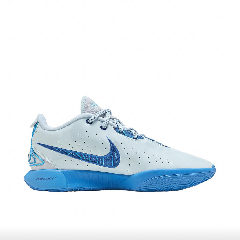 NIKE Lebron 21