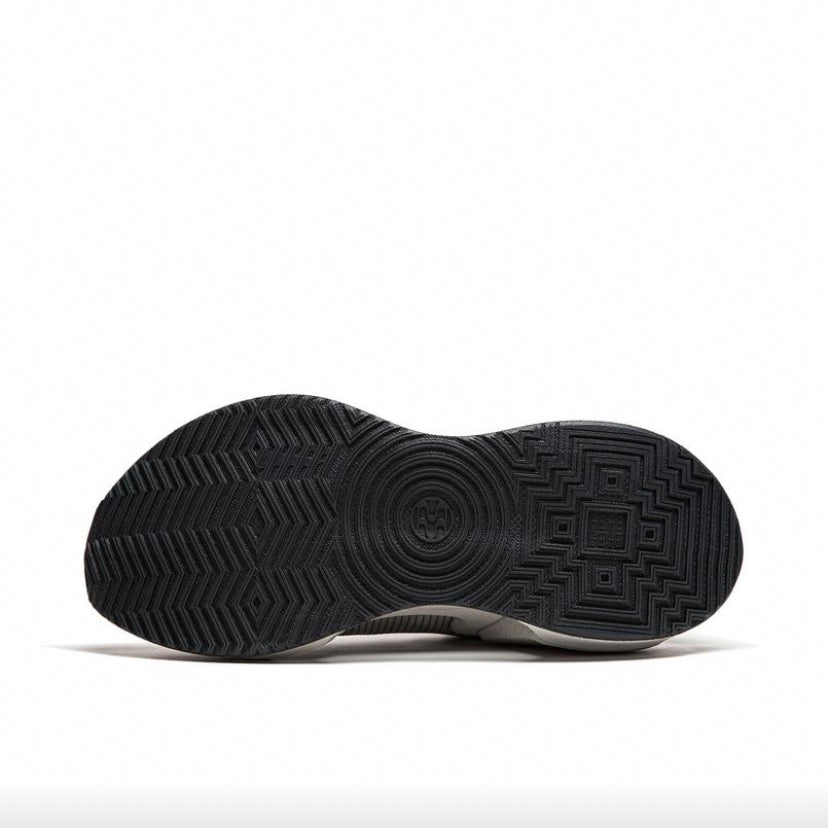 Li-ning Shadow 3