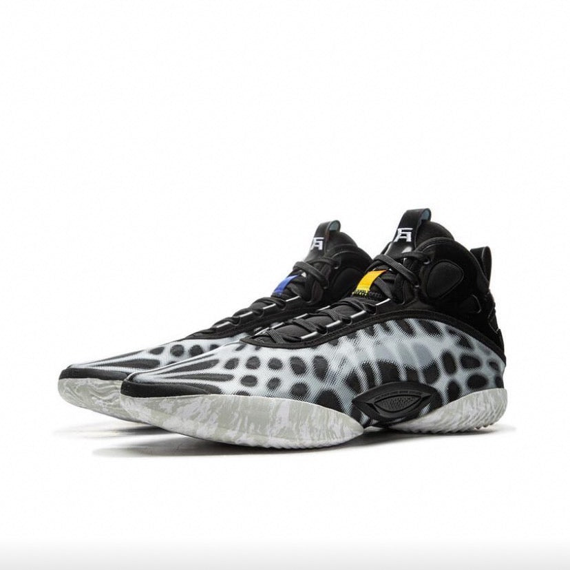 Li Ning YuShuai 19 – Tenpalm