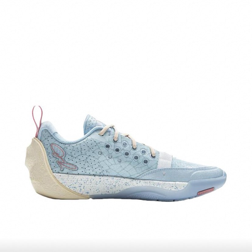 リーニン　Wade All City 13 「綿菓子」　US10 Amazon.co.jp: リーニン（LI-NING） バスケットシューズ