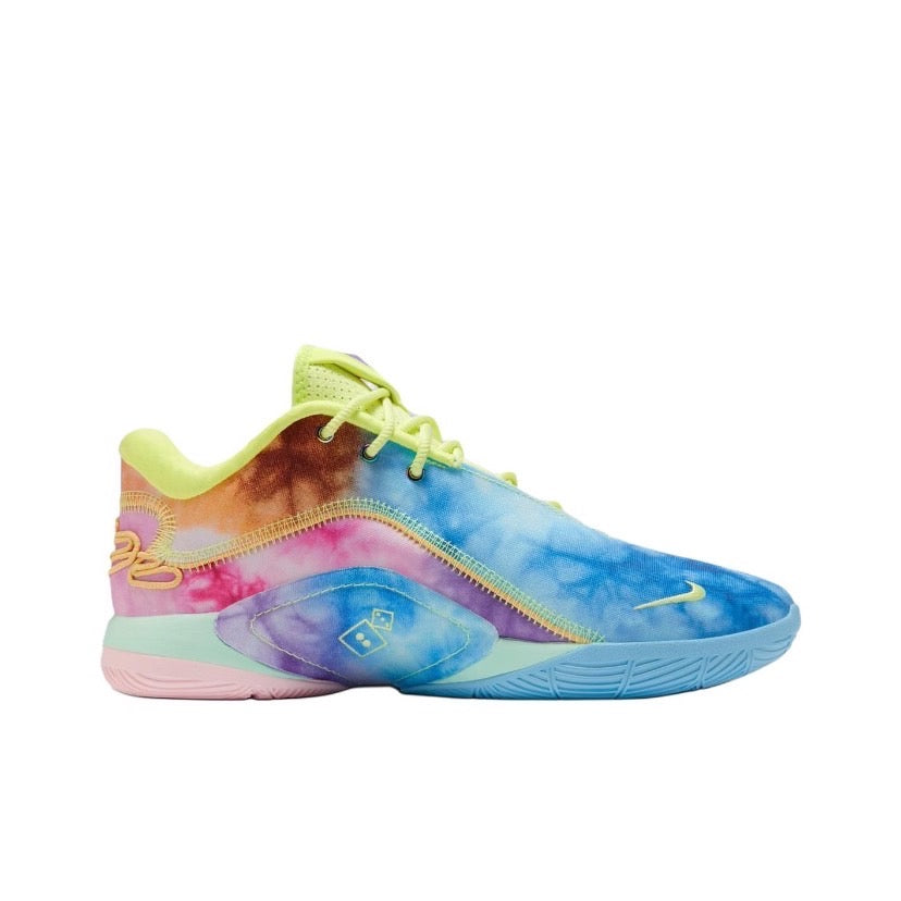 Nike LeBron 22