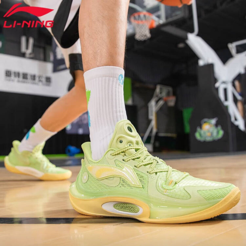 Li-ning Sonic 11