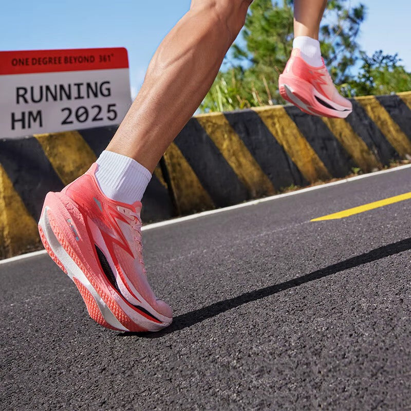 361° Flame 4 Running Shoes 'Cupid'