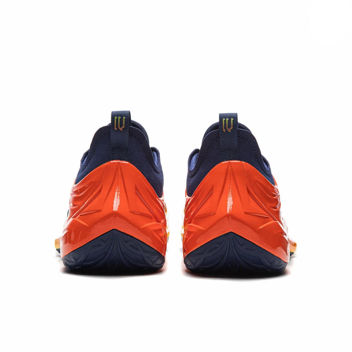 LI-NING JIMMY BUTLER 4 JB4 "BAYBLADE"