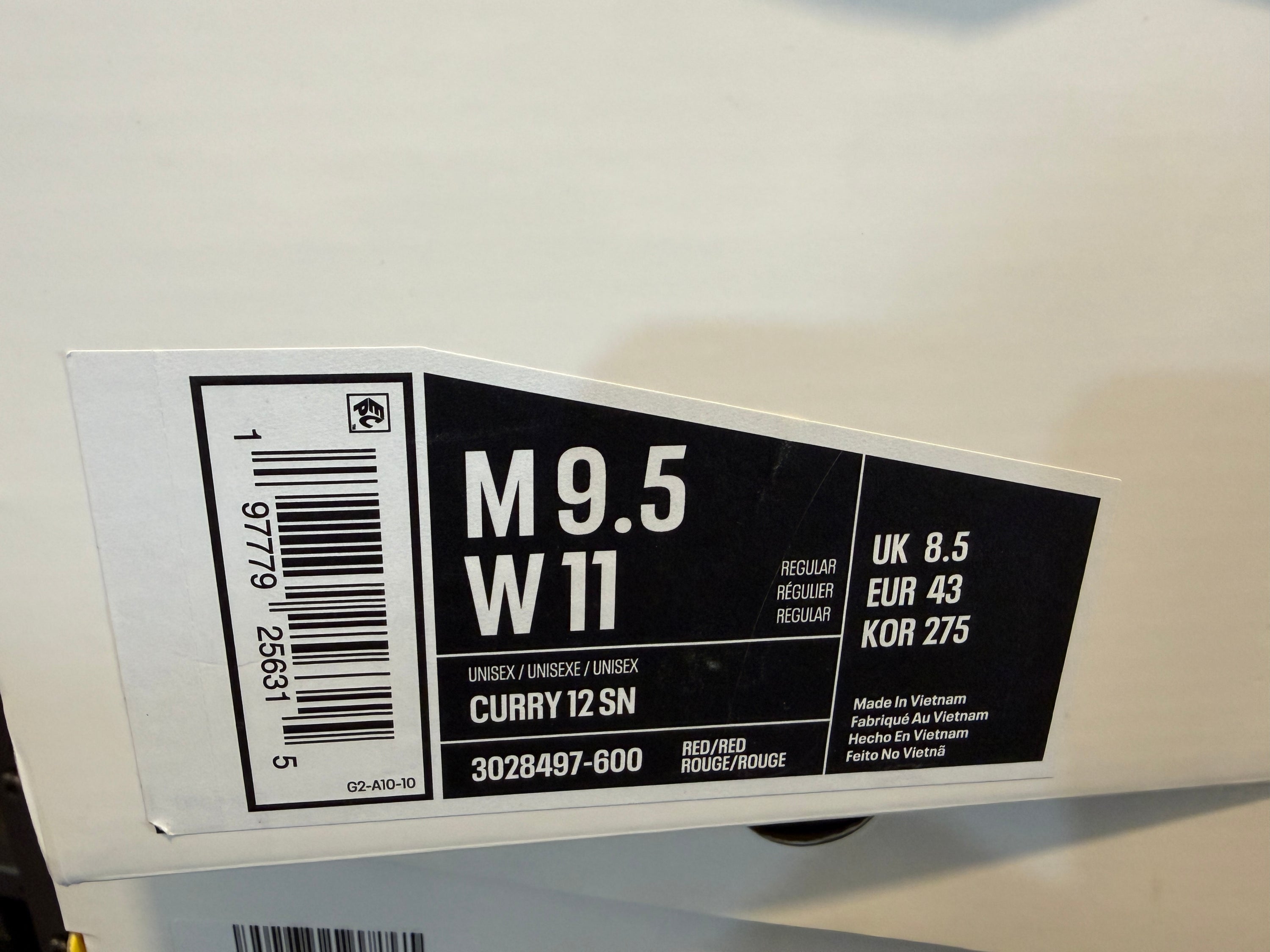 【即納在庫品】Under Armour Curry 12 "SPARK" 　☆US9.5/27.5cm※現品限り