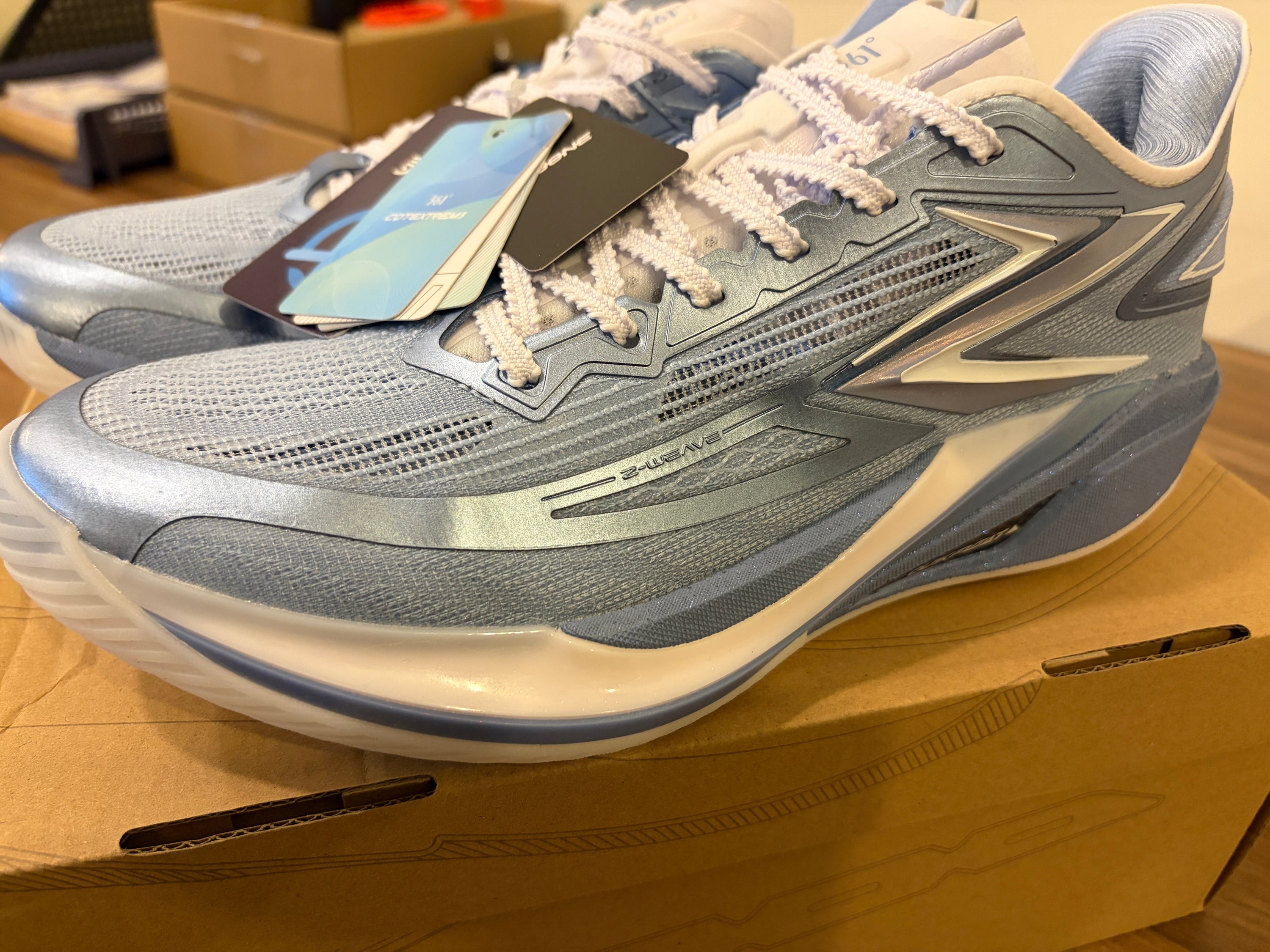 【即納品】361° BIOSPEED BB 2 "Arctic Flash" 27cm/EU42.5 ※現品限り