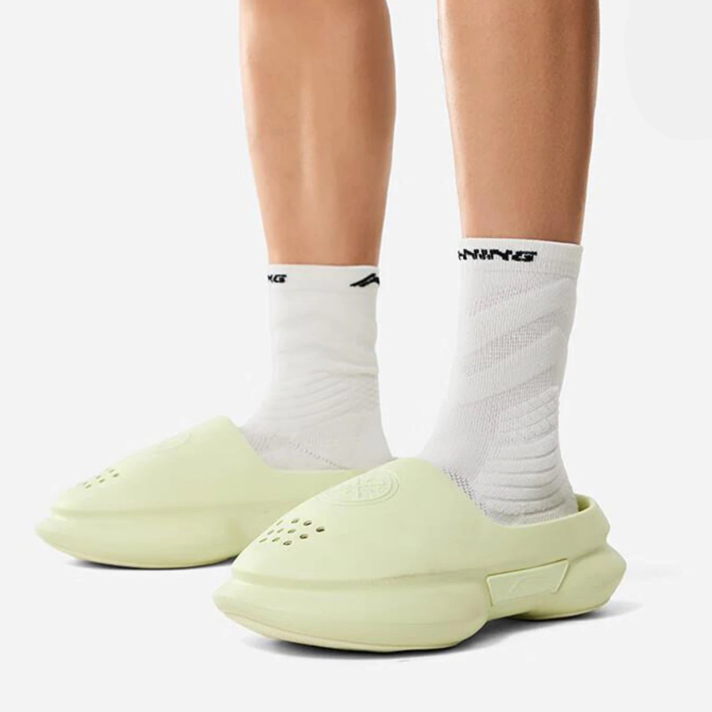 Li-Ning Wade Slipper "Avocado"